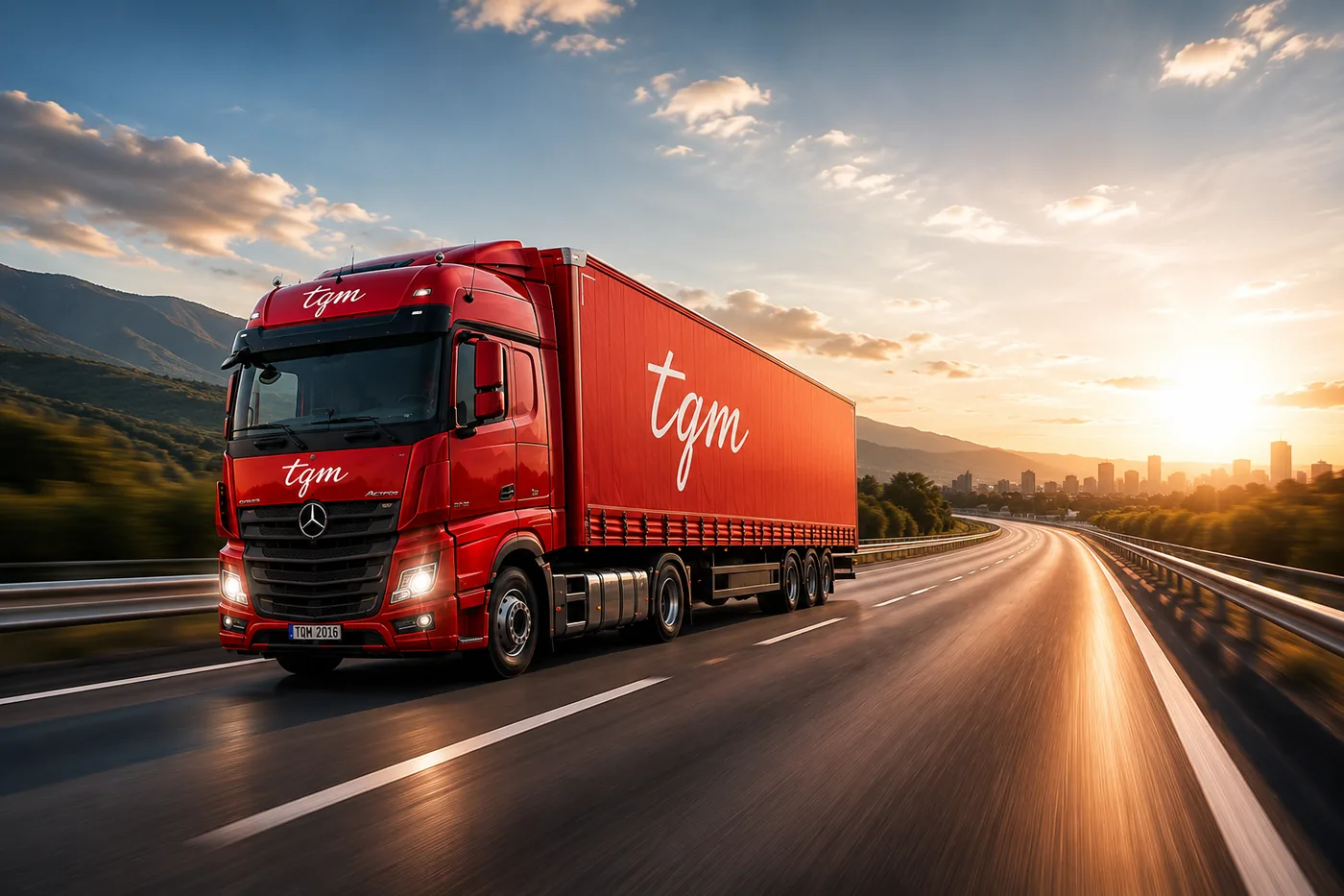 Ciężarówka TQM Transport na drodze